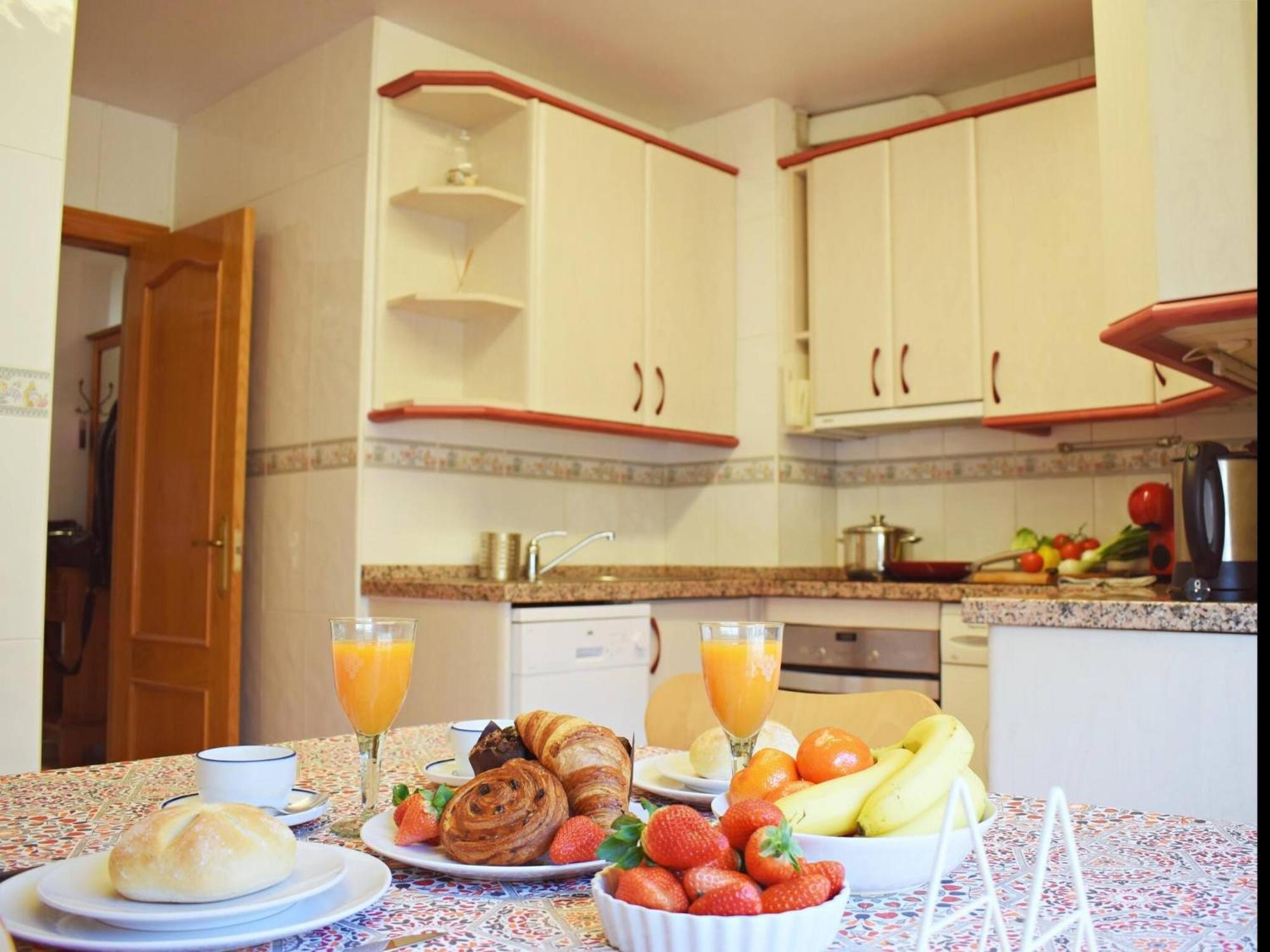 Fantastico Apartamento De Dos Dormitorios En El Soho マラガ エクステリア 写真
